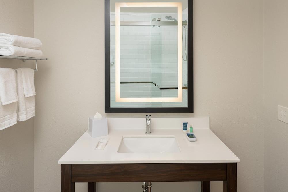Four Points By Sheraton Chicago Schaumburg Buitenkant foto